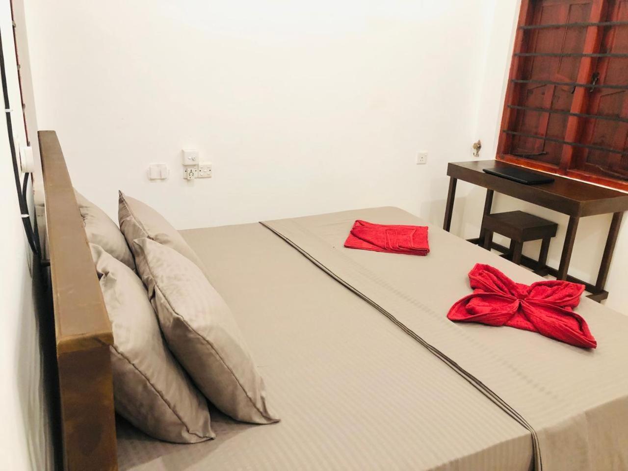 Little Fairy Home B&B 阿鲁甘湾 外观 照片