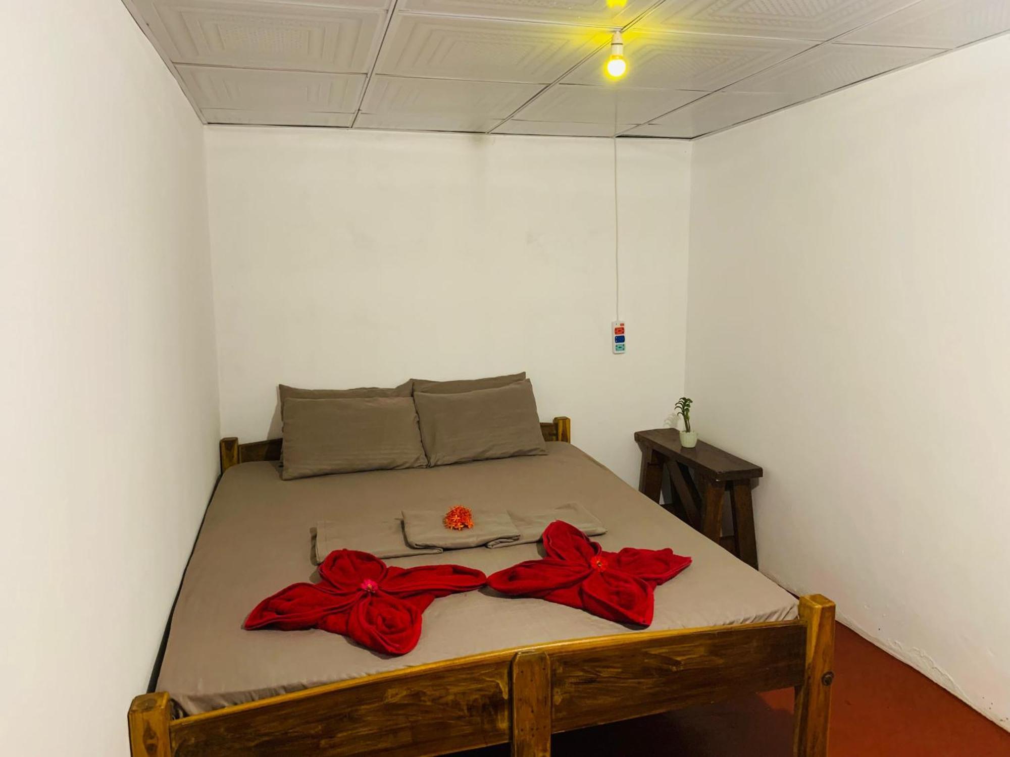 Little Fairy Home B&B 阿鲁甘湾 外观 照片