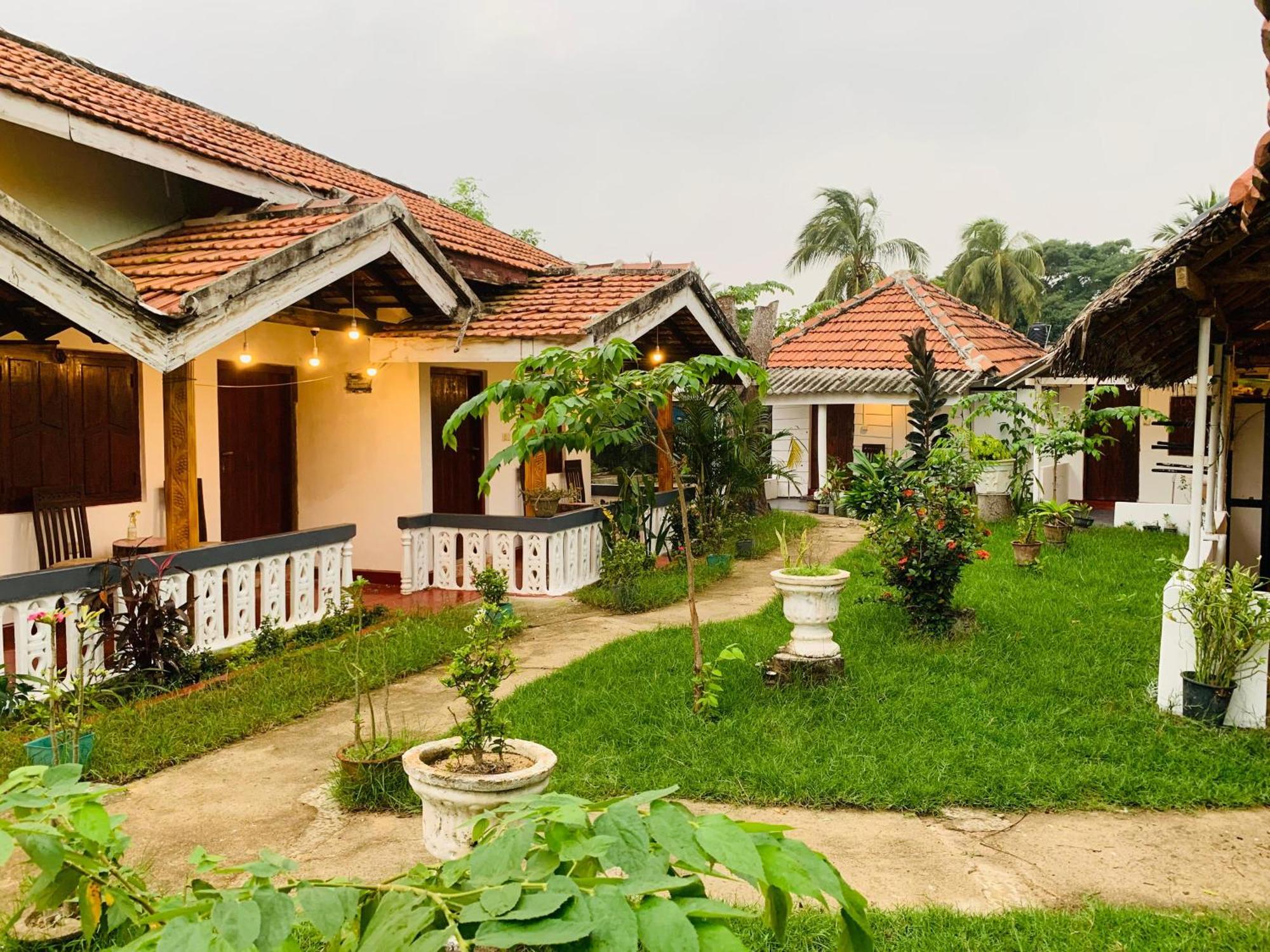 Little Fairy Home B&B 阿鲁甘湾 外观 照片