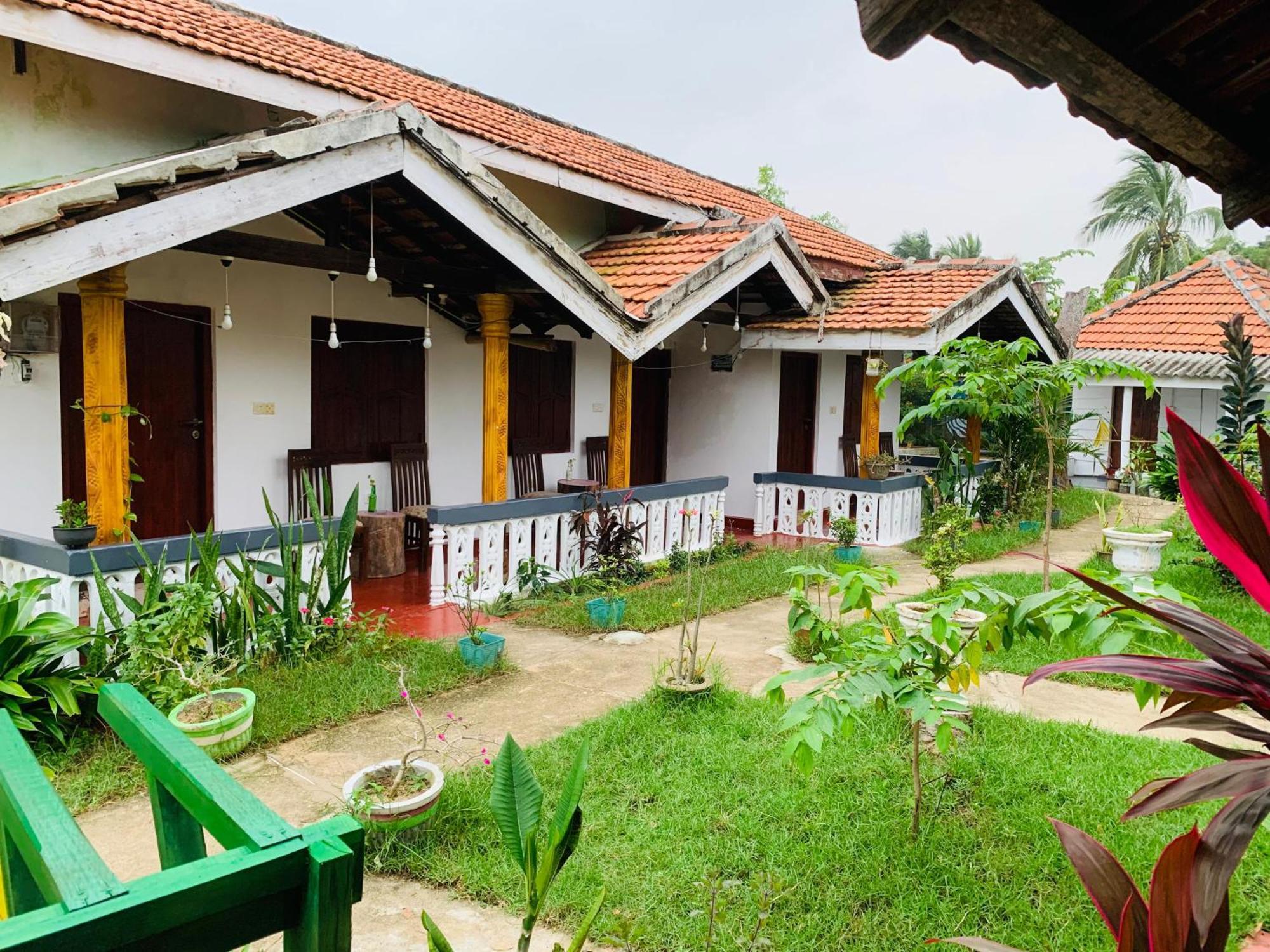 Little Fairy Home B&B 阿鲁甘湾 外观 照片