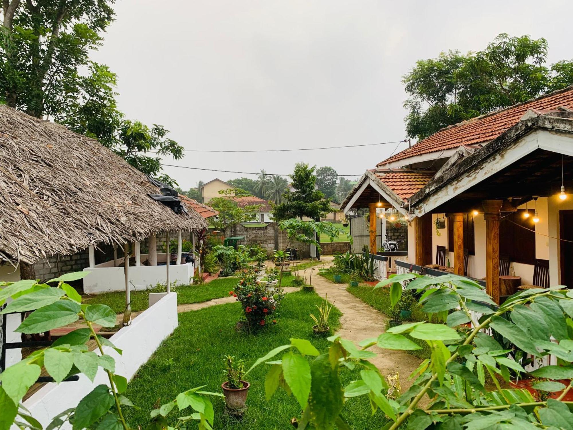Little Fairy Home B&B 阿鲁甘湾 外观 照片