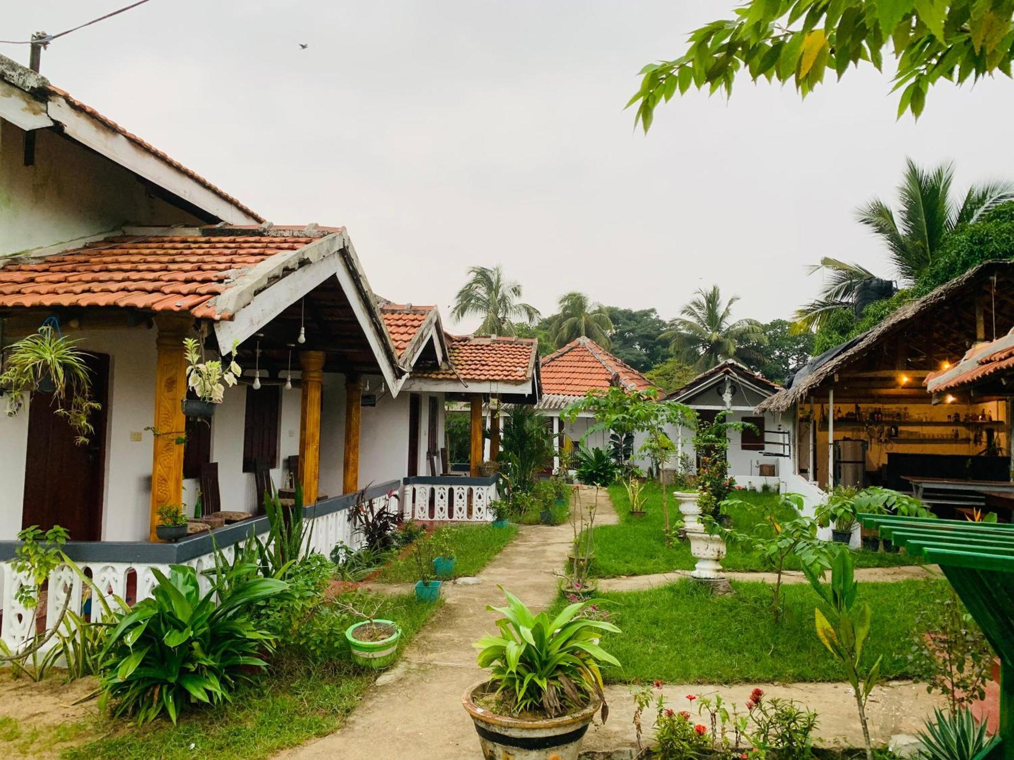 Little Fairy Home B&B 阿鲁甘湾 外观 照片