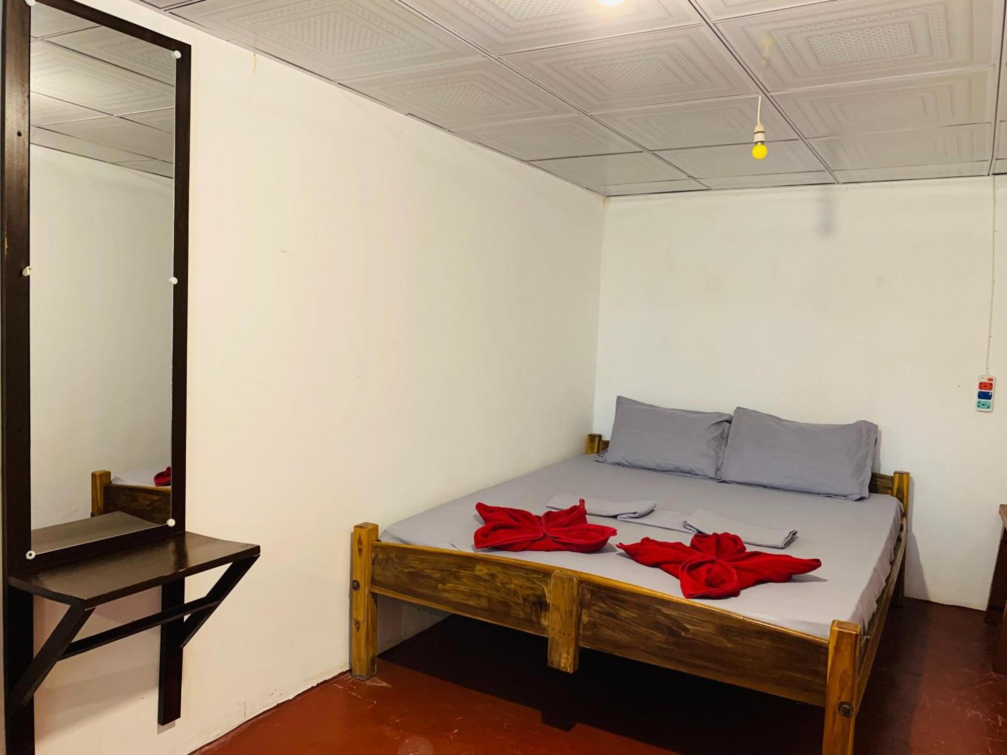 Little Fairy Home B&B 阿鲁甘湾 外观 照片